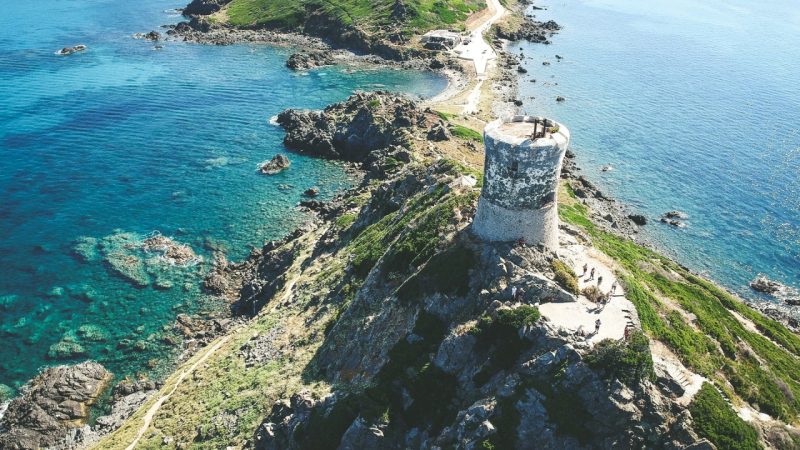 Corse : pourquoi l’île de Beauté fascine les voyageurs du monde entier