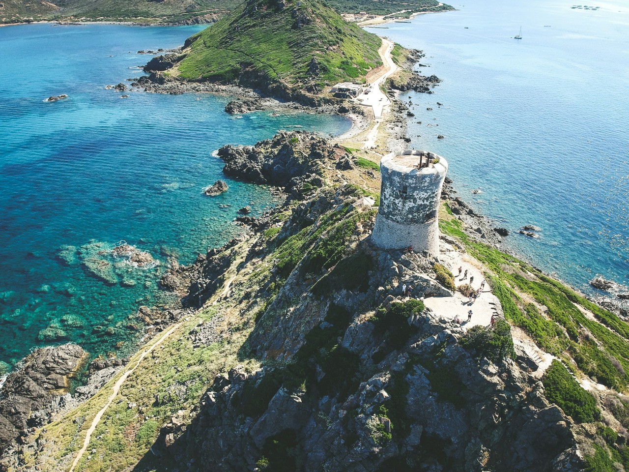 Corse : pourquoi l’île de Beauté fascine les voyageurs du monde entier